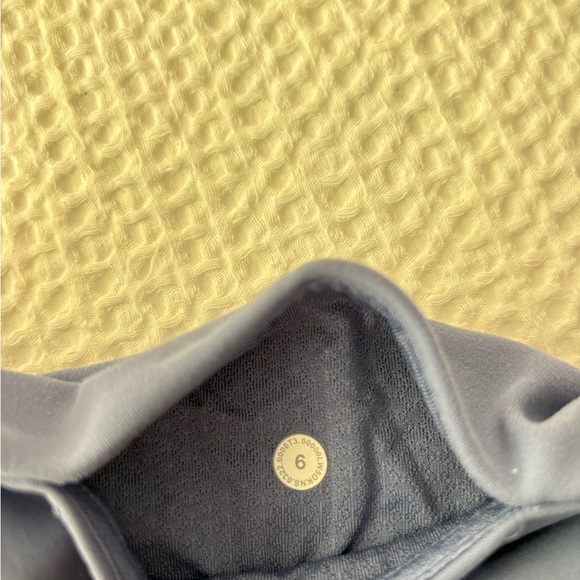 Lululemon Groove Nulu Super-High Rise Flared Pant - Picture 3 of 3